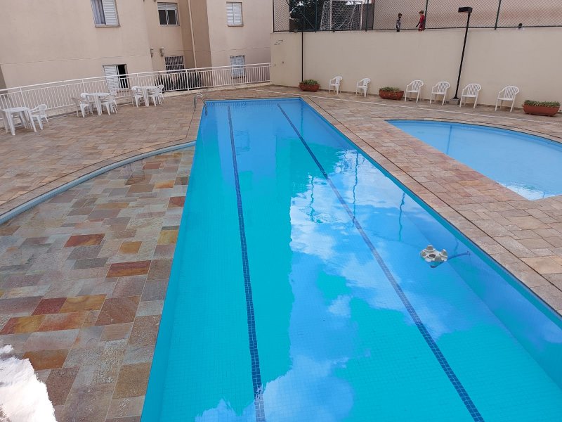 Apartamento à venda Vl. Caraguatá com 57m² e 2 quartos por R$ 290.000 - 700747345-piscina-visao-do-chao-3.jpeg