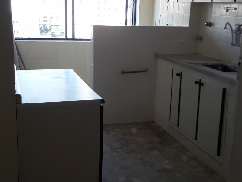 Apartamento à venda Alto da Lapa com 76m² e 2 quartos por R$ 890.000 - 487587661-20160712-151103.jpg
