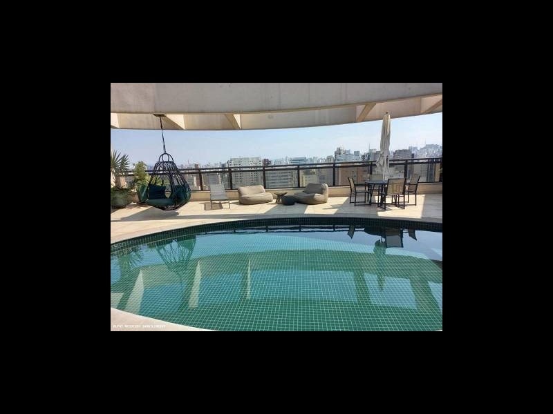 Flat à venda Itaim Bibi com 36m² e 1 quarto por R$ 700.000 - 1297998827-piscina-2.jpg