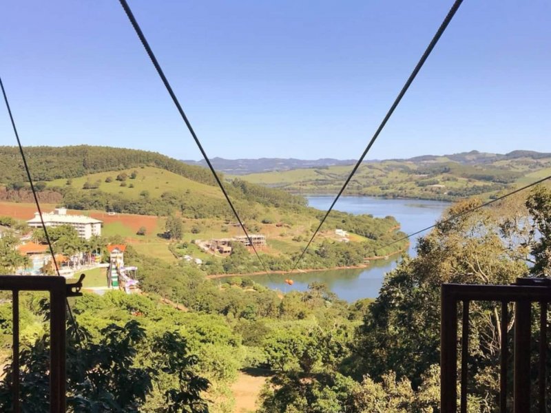 imóvel com 2100m² - Centro - Itá