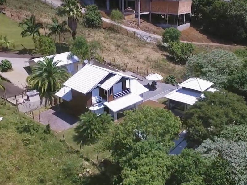 imóvel com 2100m² - Centro - Itá