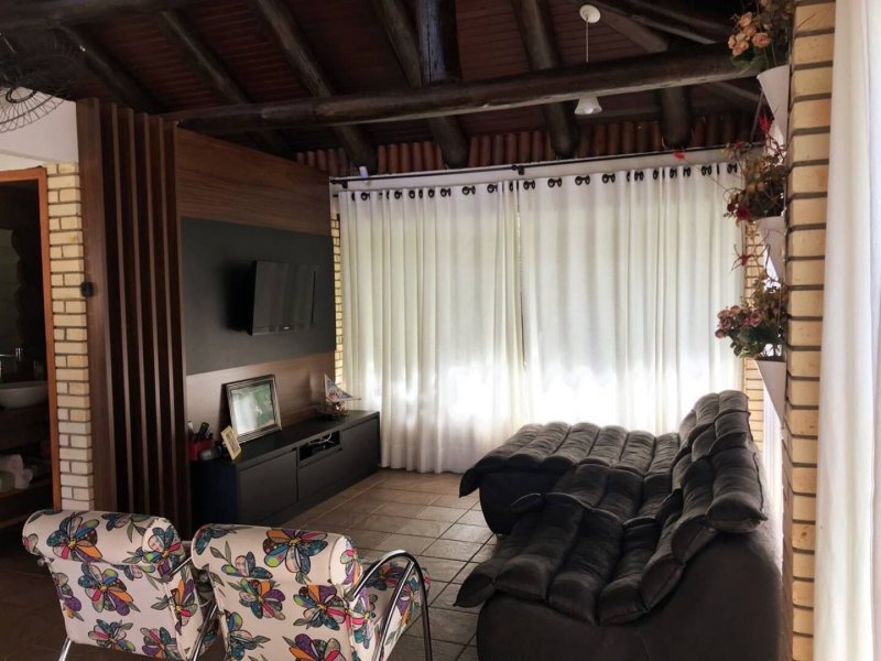 imóvel com 2100m² - Centro - Itá