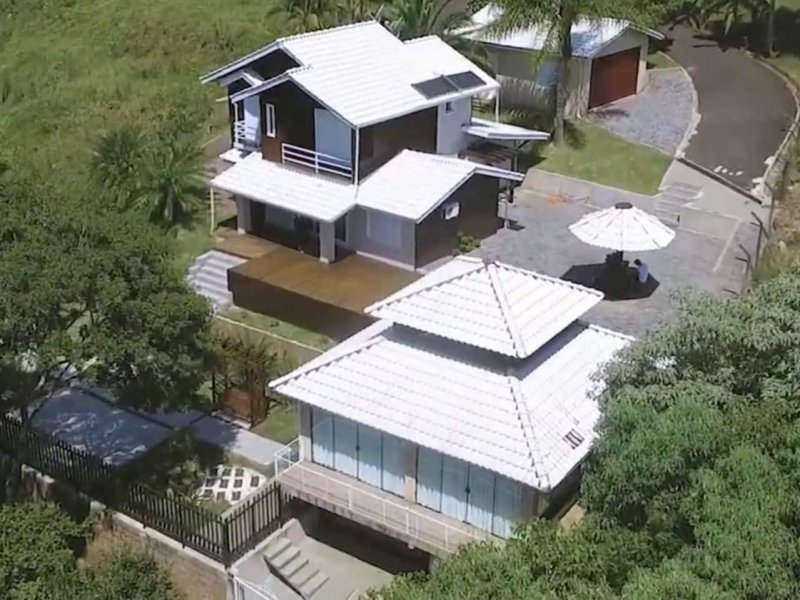 imóvel com 2100m² - Centro - Itá