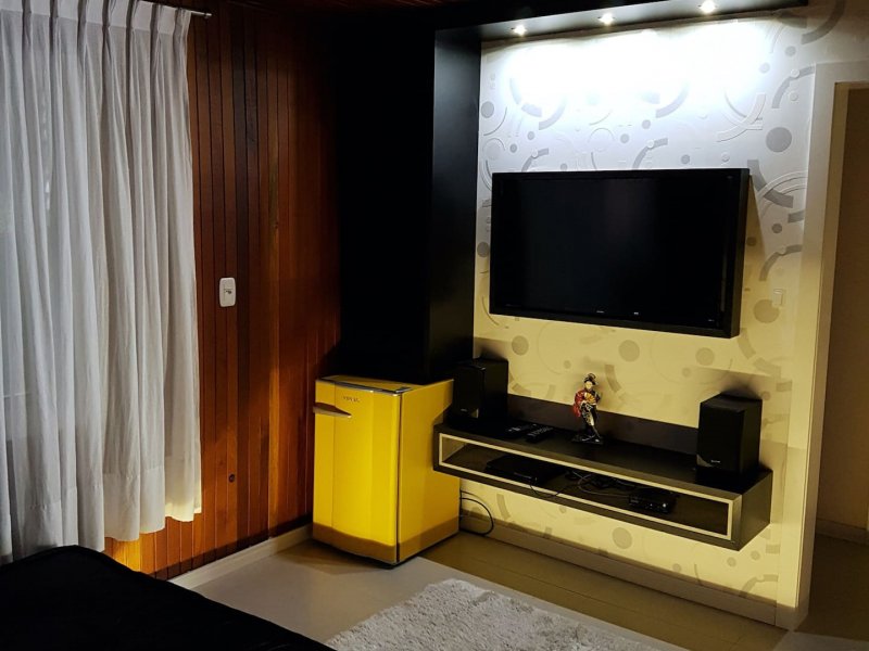 imóvel com 2100m² - Centro - Itá