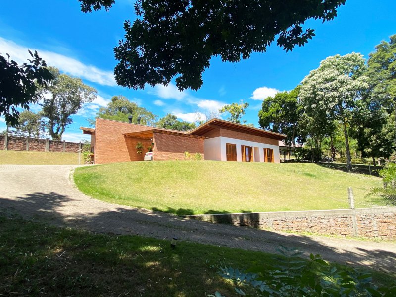 imóvel com 2500m² - Campestre - São Leopoldo