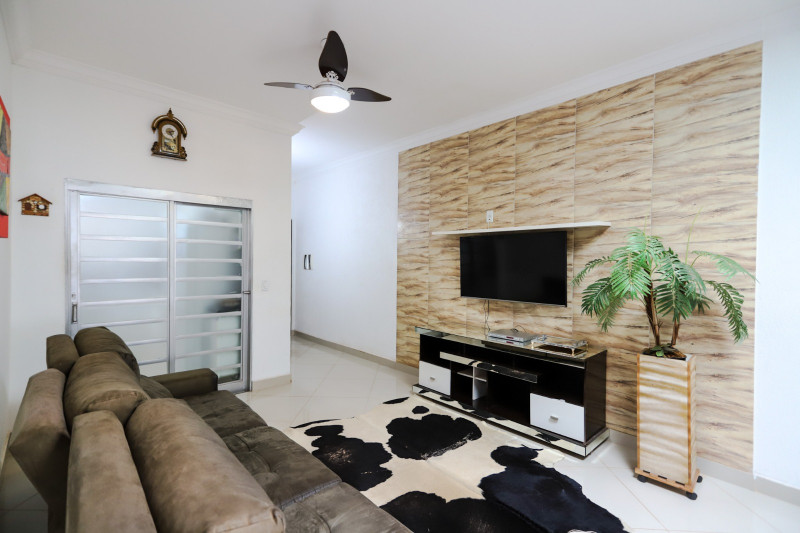 Casa à venda Parque dos Lagos com 160m² e 3 quartos por R$ 490.000 - 267514832-cff745b7-5a7c-4cf4-9cac-3e49e556f43e.jpg