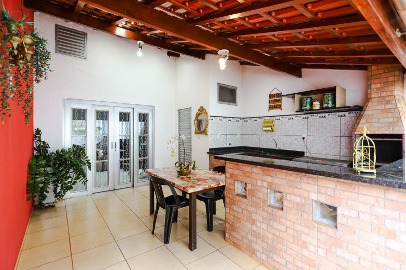 Casa à venda Parque dos Lagos com 160m² e 3 quartos por R$ 490.000 - 58403336-245b2657-e495-4a29-bf5e-a07abe519bba.jpg