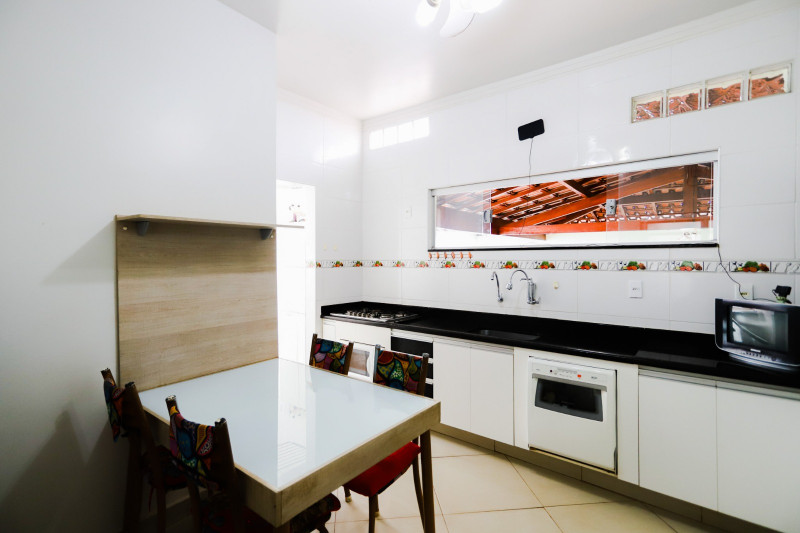 Casa à venda Parque dos Lagos com 160m² e 3 quartos por R$ 490.000 - 762280259-98cf71d4-2be5-49b4-b940-9c097deb7ca7.jpg