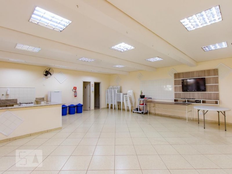 Apartamento à venda Vila Araguaia com 65m² e 3 quartos por R$ 370.000 - 460344865-salao-4.jpg
