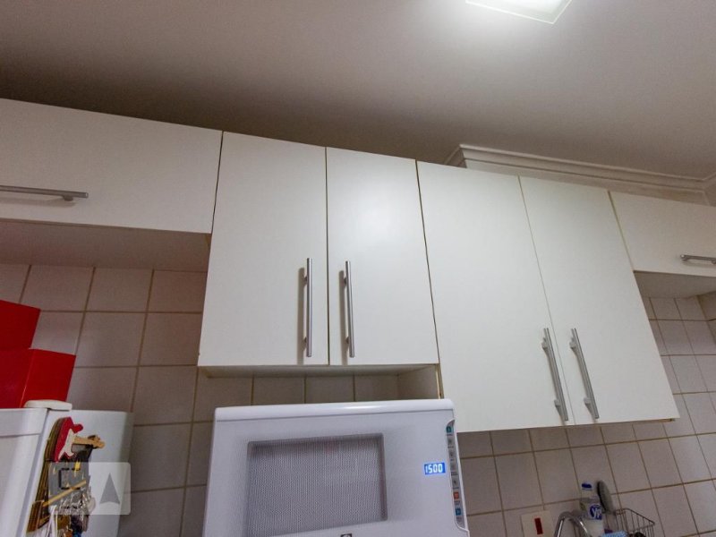 Apartamento à venda Vila Araguaia com 65m² e 3 quartos por R$ 370.000 - 879454412-cozinha-armario.jpg