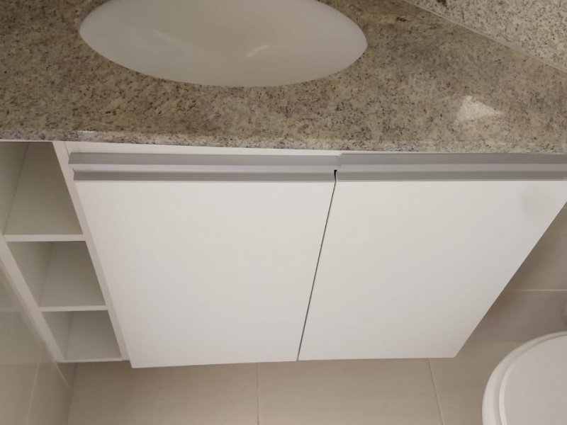 Apartamento à venda Águas Claras com 60m² e 2 quartos por R$ 410.000 - 799436116-banheiro-suite.jpeg