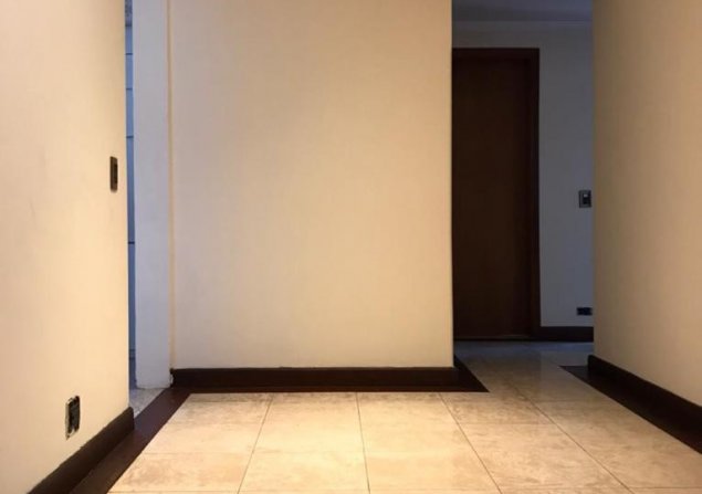 imóvel com 84m²