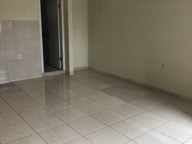 Apartamento à venda Centro com 92m² e 2 quartos por R$ 155.000 - 1514352327-23946afa-0650-429f-b7e1-2071403b5097.jpeg
