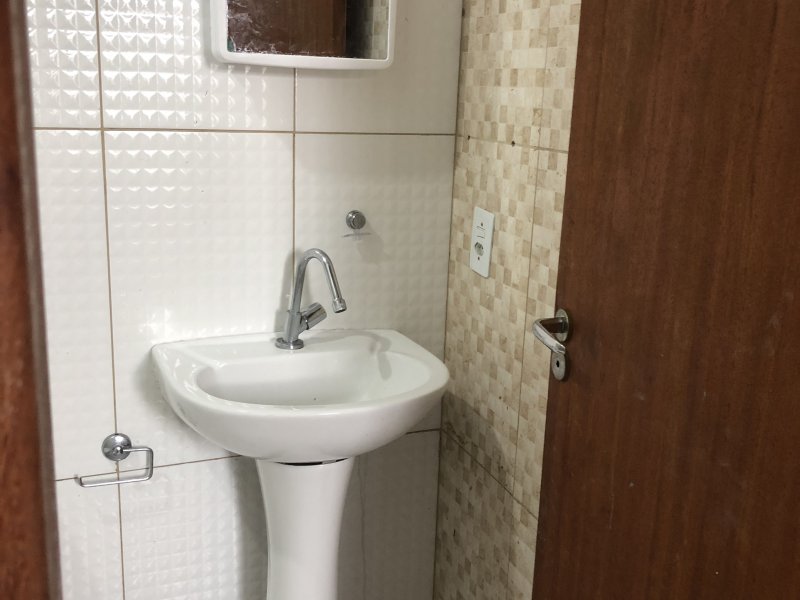 Apartamento à venda Centro com 92m² e 2 quartos por R$ 155.000 - 1526124411-683a6a4e-47a0-425e-8a0f-0edf3a2e3266.jpeg