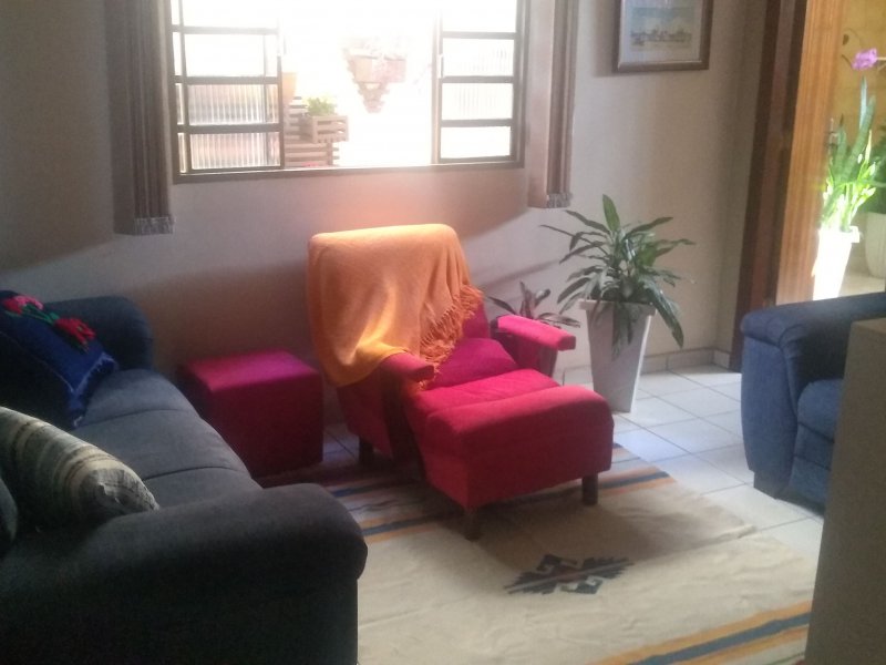 Casa à venda St. Central com 215m² e 3 quartos por R$ 395.000 - 1666576315-inbound1916425332418894223.jpg