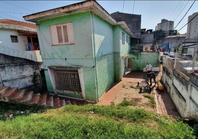 imóvel com 200m²