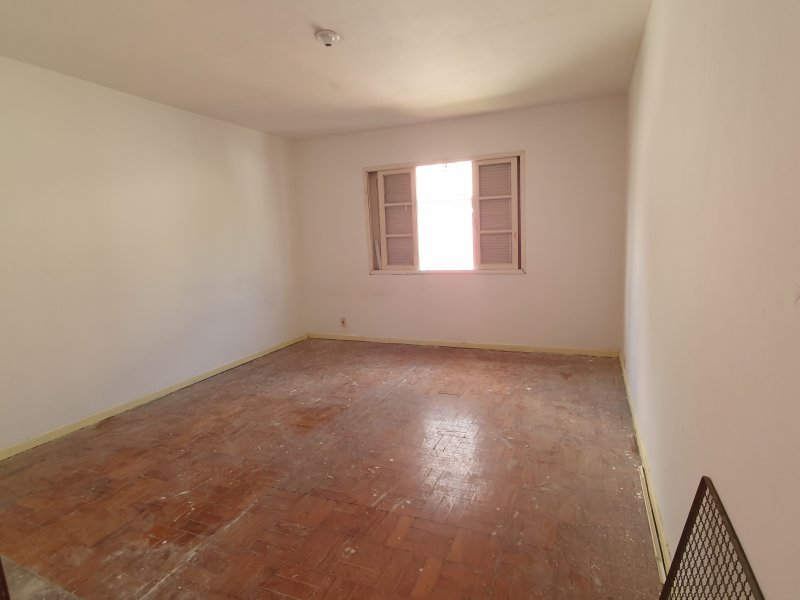 Casa à venda Vl. das Mercês com 200m² e 5 quartos por R$ 430.000 - 1722818817-20210326-151150.jpg
