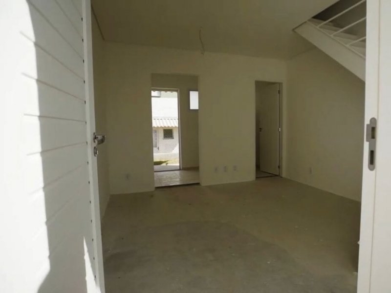 Casa de condomínio à venda Jardim São Marcos com 53m² e 2 quartos por R$ 185.000 - 1701203841-98e48eb3-3091-4460-bebf-6a6a7ba8f0f3.jpeg