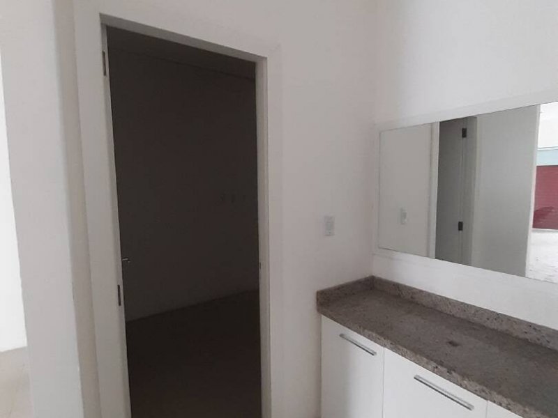 Comercial à venda Alto Petrópolis com 55m² e 1 quarto por R$ 290.000 - 1565375595-lavabo.jpg