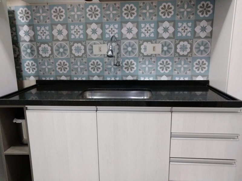 Apartamento à venda Centro com 58m² e 1 quarto por R$ 275.000 - 1494179411-cozinha2.jpg