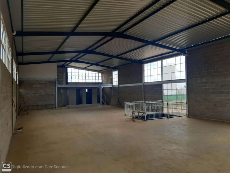Comercial à venda Candeias com 650m² e 1 quarto por R$ 2.950.000 - 1969209741-hgtaj8afe3fmf30brq6e4b3b.jpg