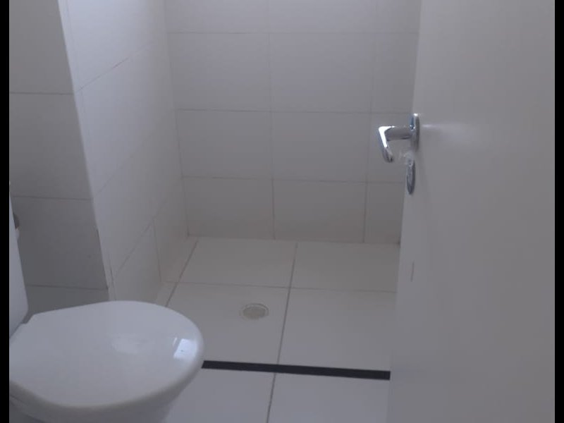 Apartamento à venda Jardim Ísis com 4863m² e 2 quartos por R$ 190.000 - 2077446376-banheiro-3.jpeg
