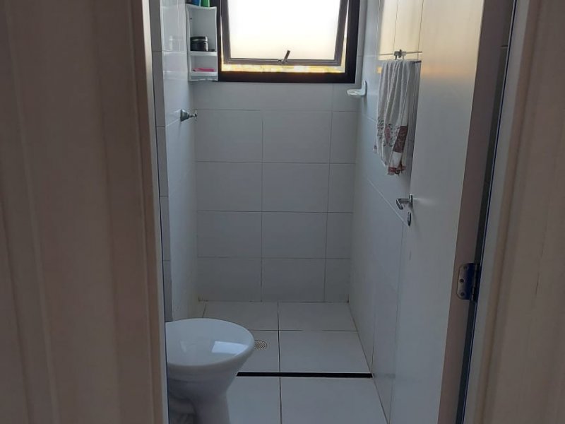 Apartamento à venda Jardim Ísis com 4863m² e 2 quartos por R$ 190.000 - 553110038-banheiro-2.jpeg