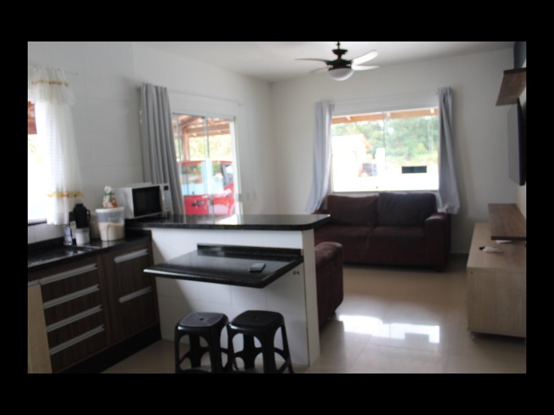 Casa à venda Centro com 390m² e 3 quartos por R$ 420.000 - 1939774666-img-1144.JPG