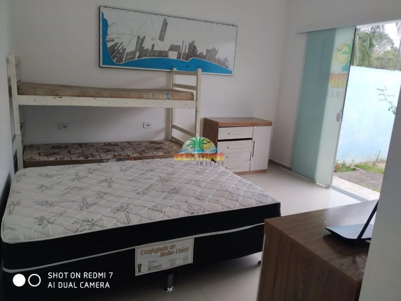 Casa à venda Centro com 390m² e 3 quartos por R$ 420.000 - 63410169-ca734fd6-1d0a-474c-8fff-eeca9aab671e.jpg