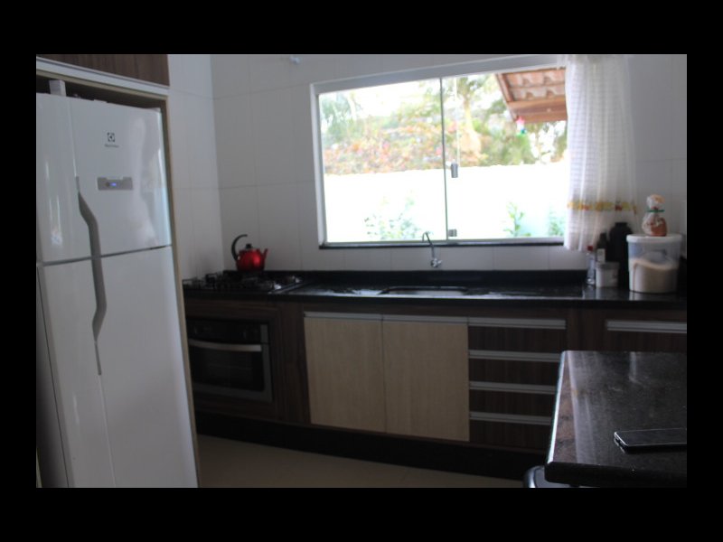 Casa à venda Centro com 390m² e 3 quartos por R$ 420.000 - 955894973-1bd0b271-5d2e-44f4-b4ea-5114a61056a4.jpg