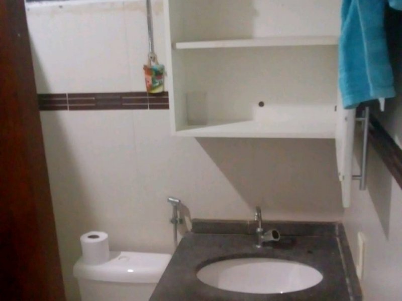 Kitnet à venda Águas Claras com 40m² e 2 quartos por R$ 200.000 - 178718993-banheiro.jpeg