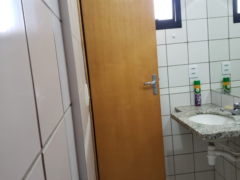 Apartamento à venda Setor dos Funcionários com 70m² e 3 quartos por R$ 285.000 - 1871870951-whatsapp-image-2021-09-19-at-16.jpeg