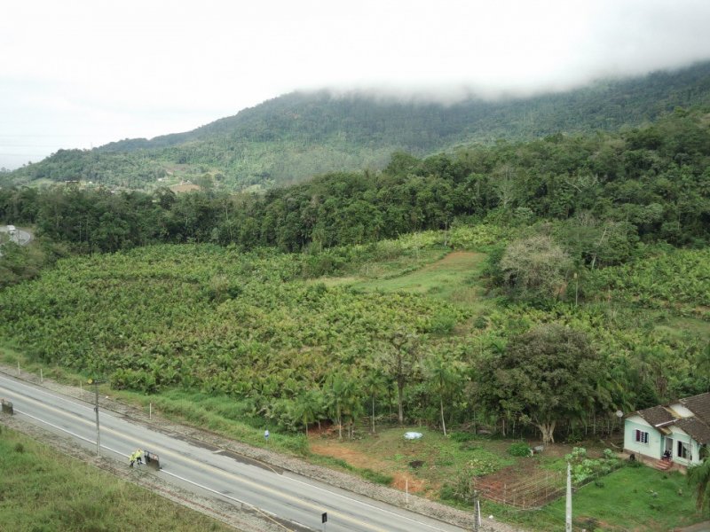 Terreno à venda CARIJOS com 6400m² e 1 quarto por R$ 650.000 - 1645484599-7c1d1b6c-3498-4026-bd35-7cdd3326f276.jpeg