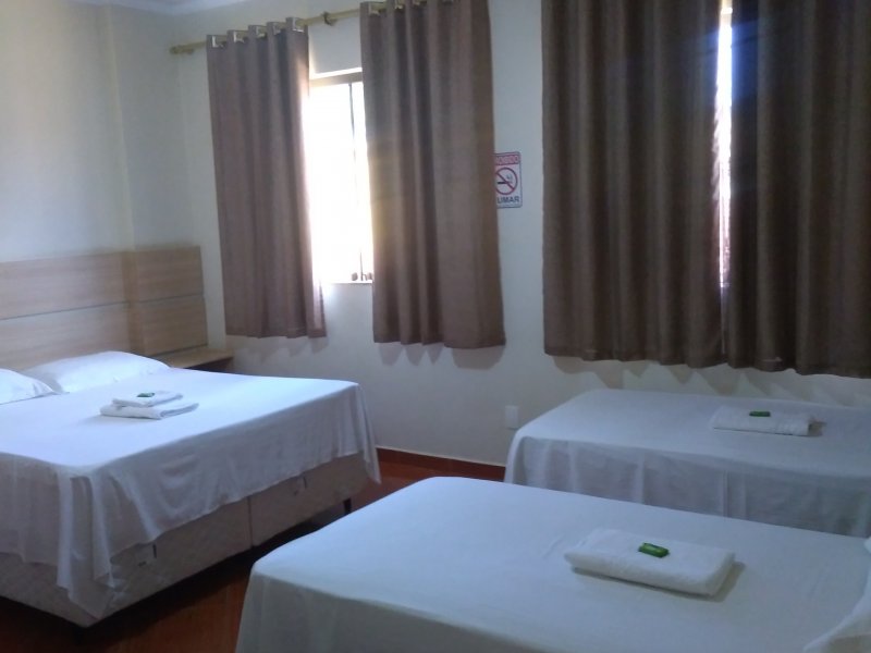 Comercial à venda Saudade/Bom Jesus com 1300m² e 1 quarto por R$ 4.900.000 - 683623772-suite-1-cama-casal-e-2-solteiro.jpg