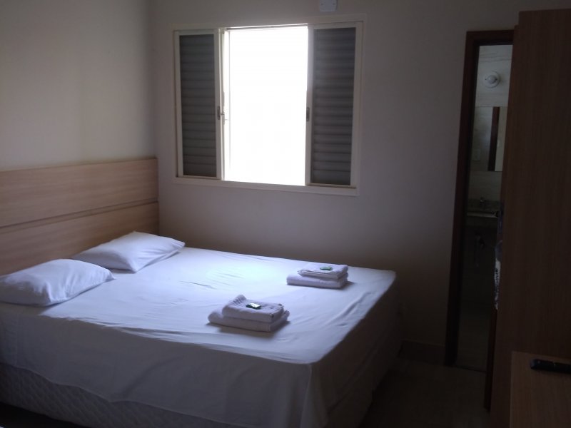 Comercial à venda Saudade/Bom Jesus com 1300m² e 1 quarto por R$ 4.900.000 - 698701325-suite-1-casal-e-1-solteiro.jpg