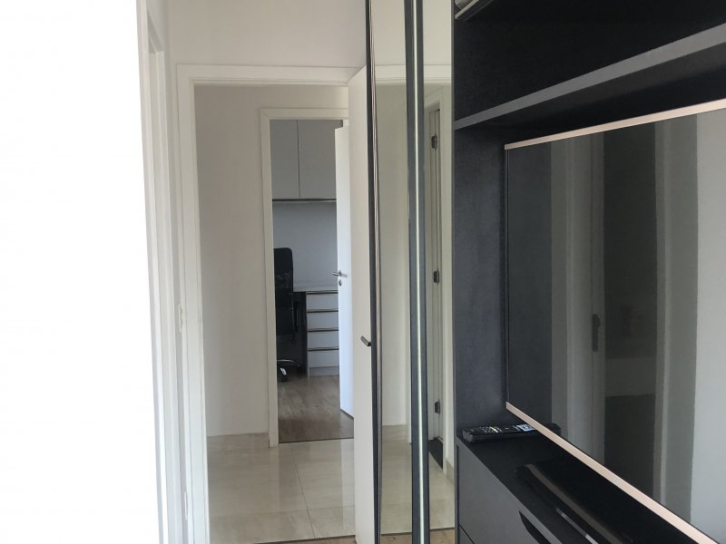 Apartamento à venda Campina do Siqueira com 69m² e 2 quartos por R$ 619.000 - 434352107-img-5004.JPG