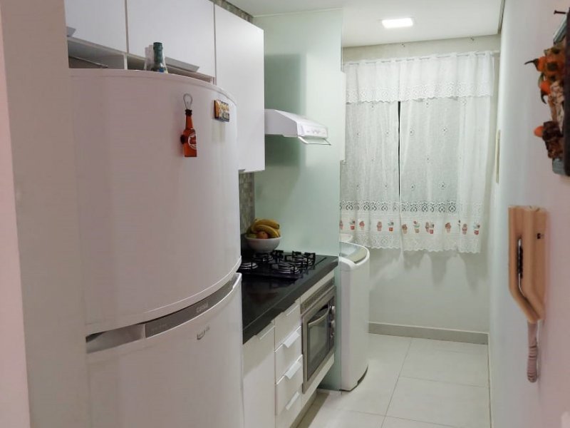 Apartamento à venda Jardim Monte Castelo com 55m² e 2 quartos por R$ 185.000 - 1664514940-cozinha-3.jpg