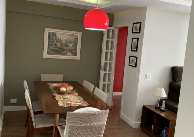 imóvel com 65m²