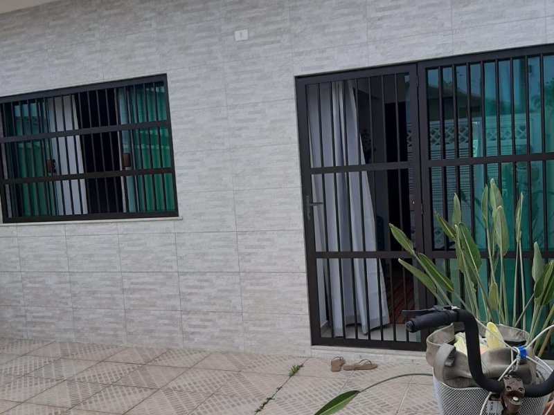 Casa à venda Jardim Regina com 95m² e 3 quartos por R$ 270.000 - 171103498-48b13e5f-d168-490e-85cb-01743271739a.jpg