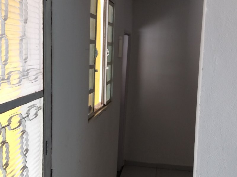 Casa à venda Parque Imperial com 102m² e 2 quartos por R$ 210.000 - 565809870-img-20200316-091903392.jpg