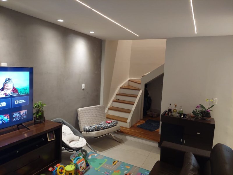 Apartamento à venda Recreio dos Bandeirantes com 195m² e 4 quartos por R$ 1.400.000 - 993166225-17-foto-escada.jpeg