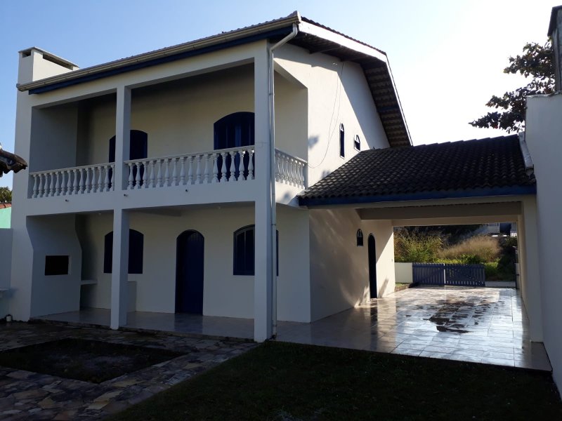 Casa à venda Centro com 193m² e 4 quartos por R$ 600.000 - 1206543619-fundos-do-sobrado.jpeg