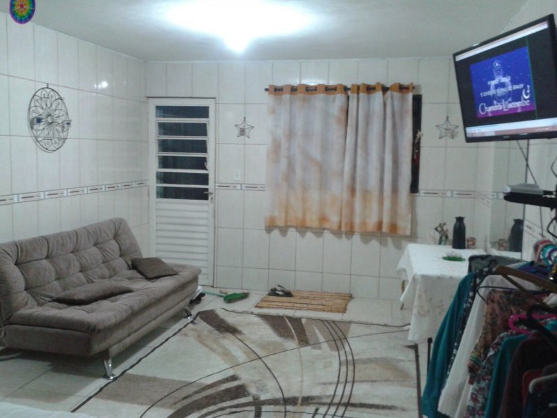 Casa à venda Jardim das Bandeiras com 96m² e 3 quartos por R$ 270.000 - 1547827392-baixo-salaodefestas-oudormitorio1.jpg