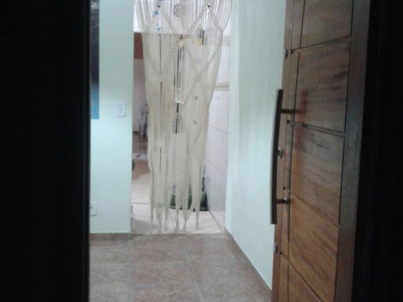 Casa à venda Jardim das Bandeiras com 96m² e 3 quartos por R$ 270.000 - 545754162-sala3.jpg