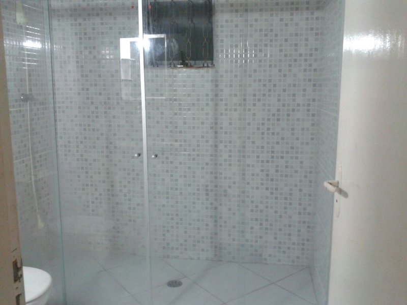 Casa à venda Jardim das Bandeiras com 96m² e 3 quartos por R$ 270.000 - 769421567-banheiro2.jpg