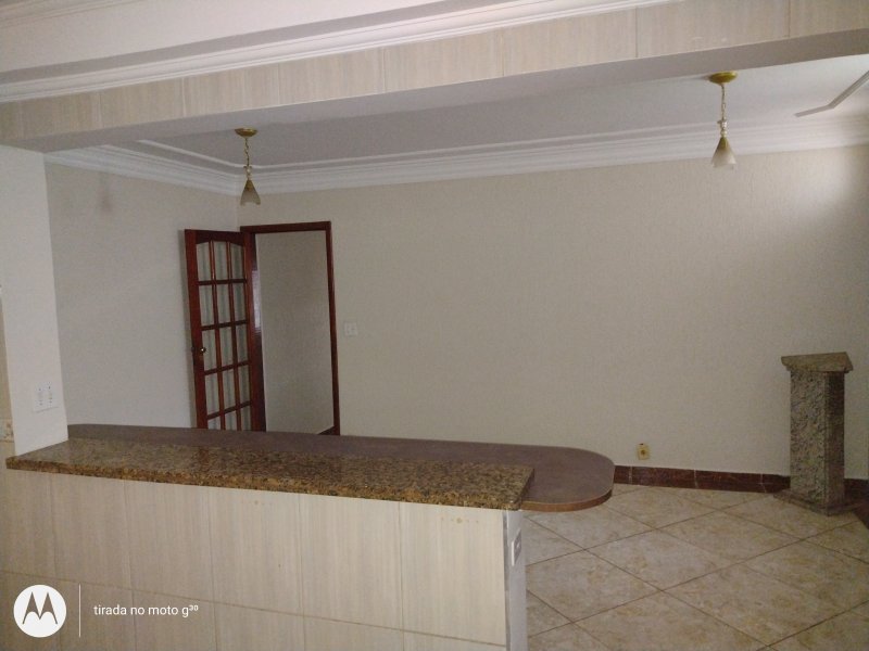 Casa à venda Santa Terezinha com 233m² e 2 quartos por R$ 325.000 - img-20211013-104951229.jpg
