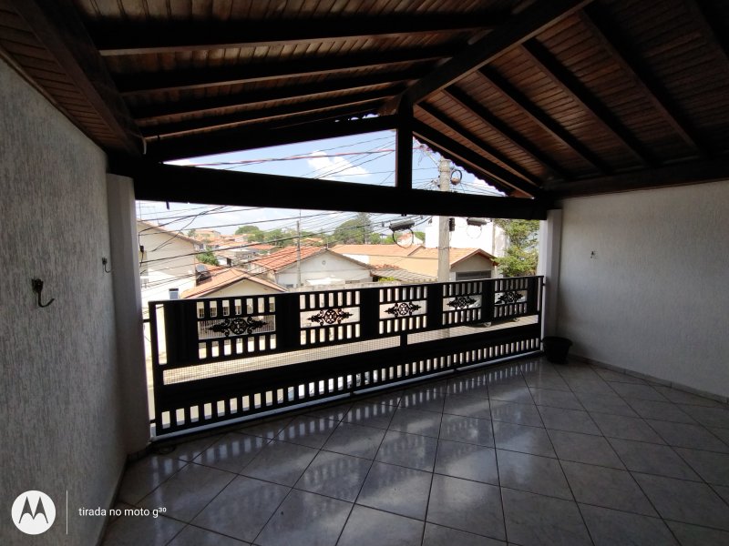 Casa à venda Santa Terezinha com 233m² e 2 quartos por R$ 325.000 - img-20211013-110424095.jpg