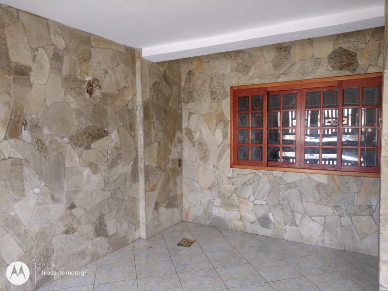Casa à venda Santa Terezinha com 233m² e 2 quartos por R$ 325.000 - img-20211013-111705029.jpg