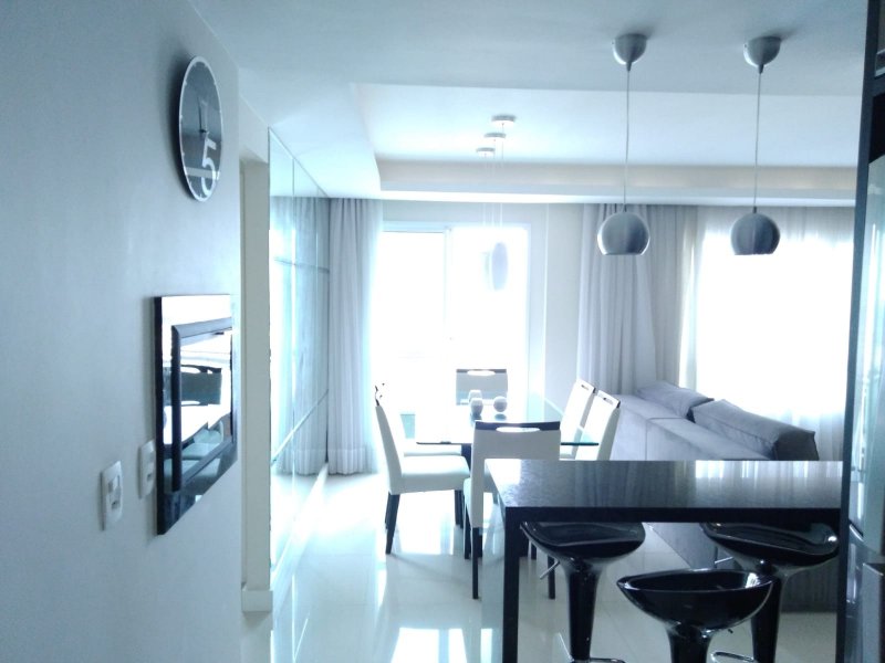 imóvel com 72m² - Água Verde - Curitiba