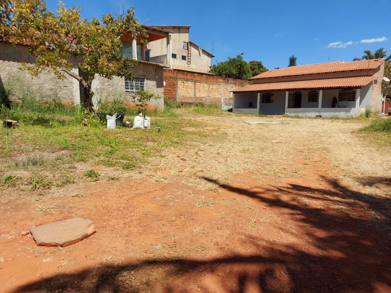 Casa de condomínio à venda Centro com 777m² e 1 quarto por R$ 800.000 - 2106790677-whatsapp-image-2021-09-21-at-22.jpeg
